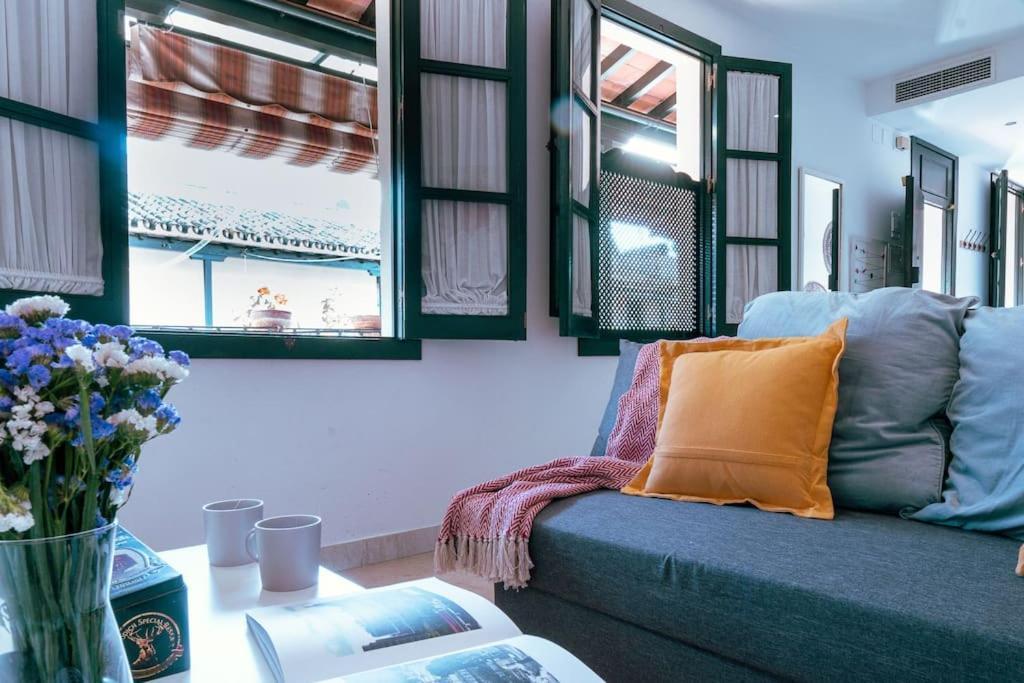 Apartamento Con Encanto En Patio Sevillano エクステリア 写真